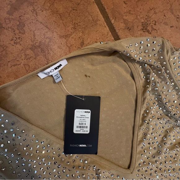 Fashion Nova Gold Long-Sleeve Dress size small - Picture 2 of 3